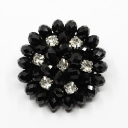 Coat button with pearls