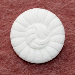 SHANK POLYESTER BUTTON