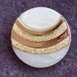 SHANK POLYESTER BUTTON