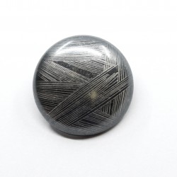 Metal shank button 
