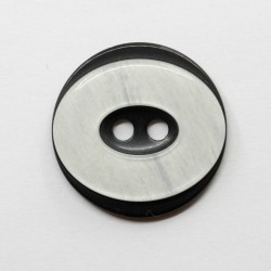 2-HOLE POLYESTER BUTTONS