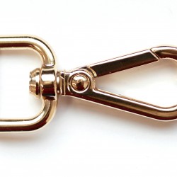 Metal locker 