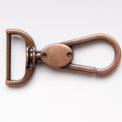 Metal locker 