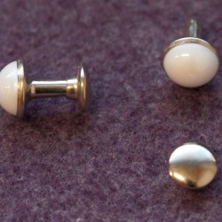 Rivet metal pearl