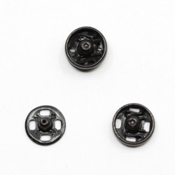 Snap button metal sewable